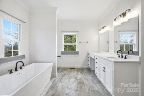 38 Sweetwater Oaks Drive Fletcher NC 28732