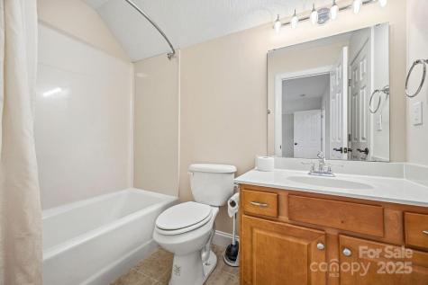 38 Sweetwater Oaks Drive Fletcher NC 28732