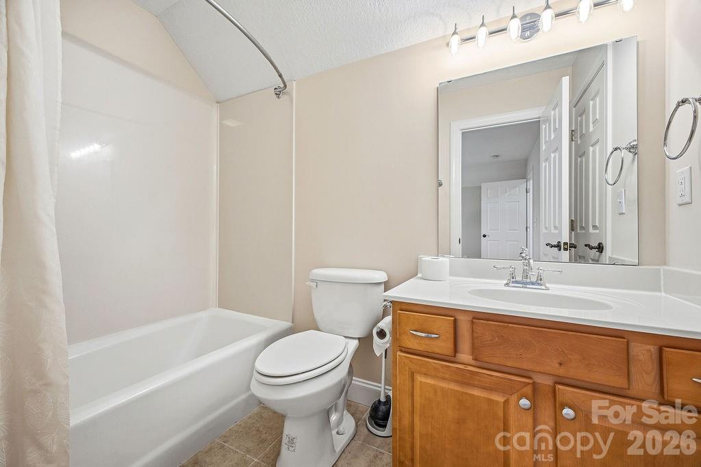 38 Sweetwater Oaks Drive Fletcher NC 28732