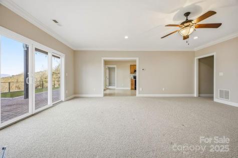 38 Sweetwater Oaks Drive Fletcher NC 28732