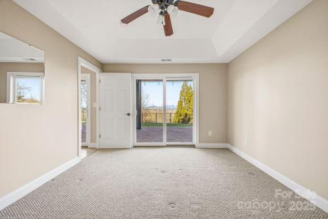 38 Sweetwater Oaks Drive Fletcher NC 28732