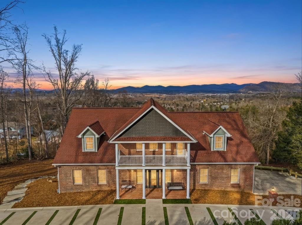 38 Sweetwater Oaks Drive Fletcher NC 28732