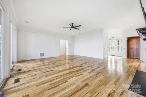 38 Sweetwater Oaks Drive Fletcher NC 28732