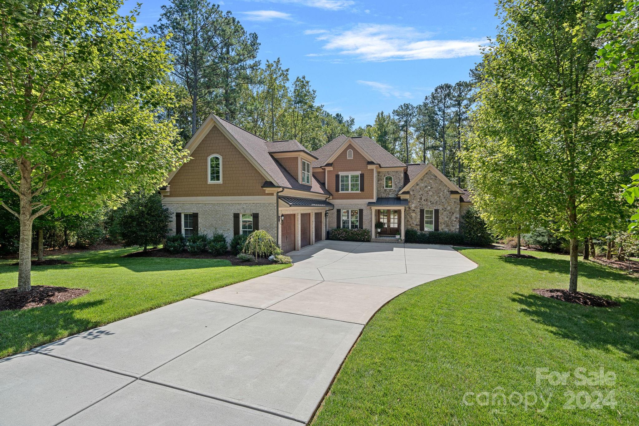 4573 Firethorn Court Denver NC 28037
