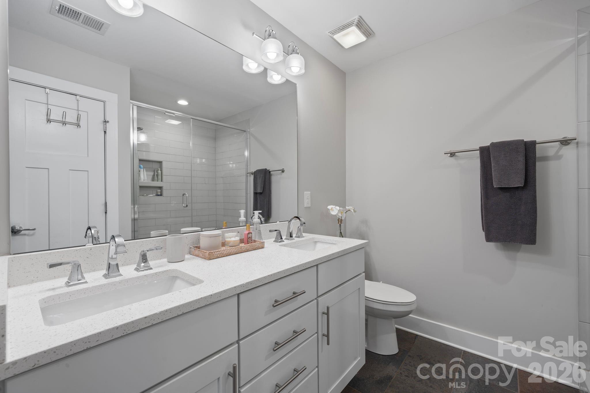 1214 Macomb Place Charlotte NC 28208