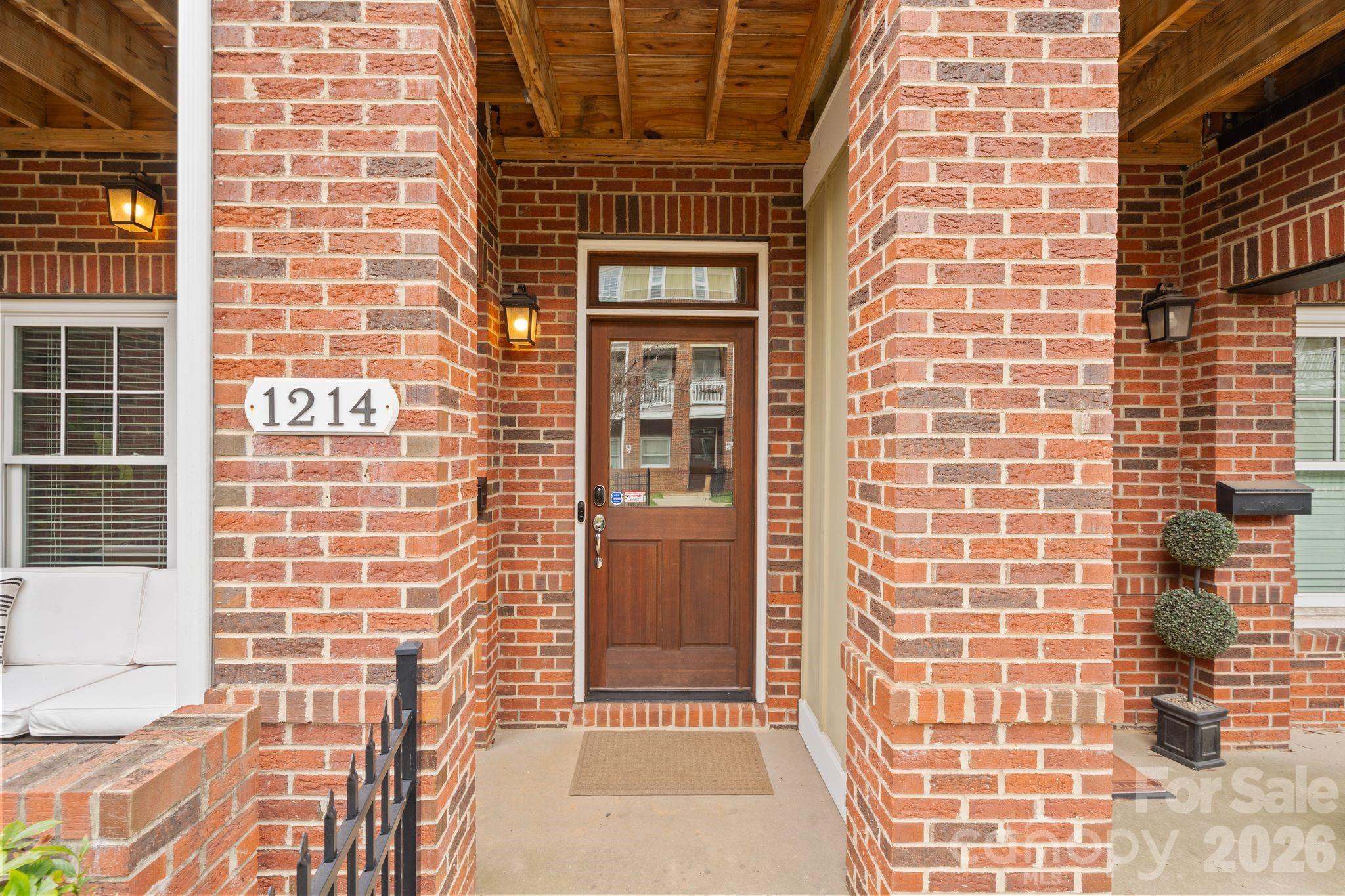 1214 Macomb Place Charlotte NC 28208