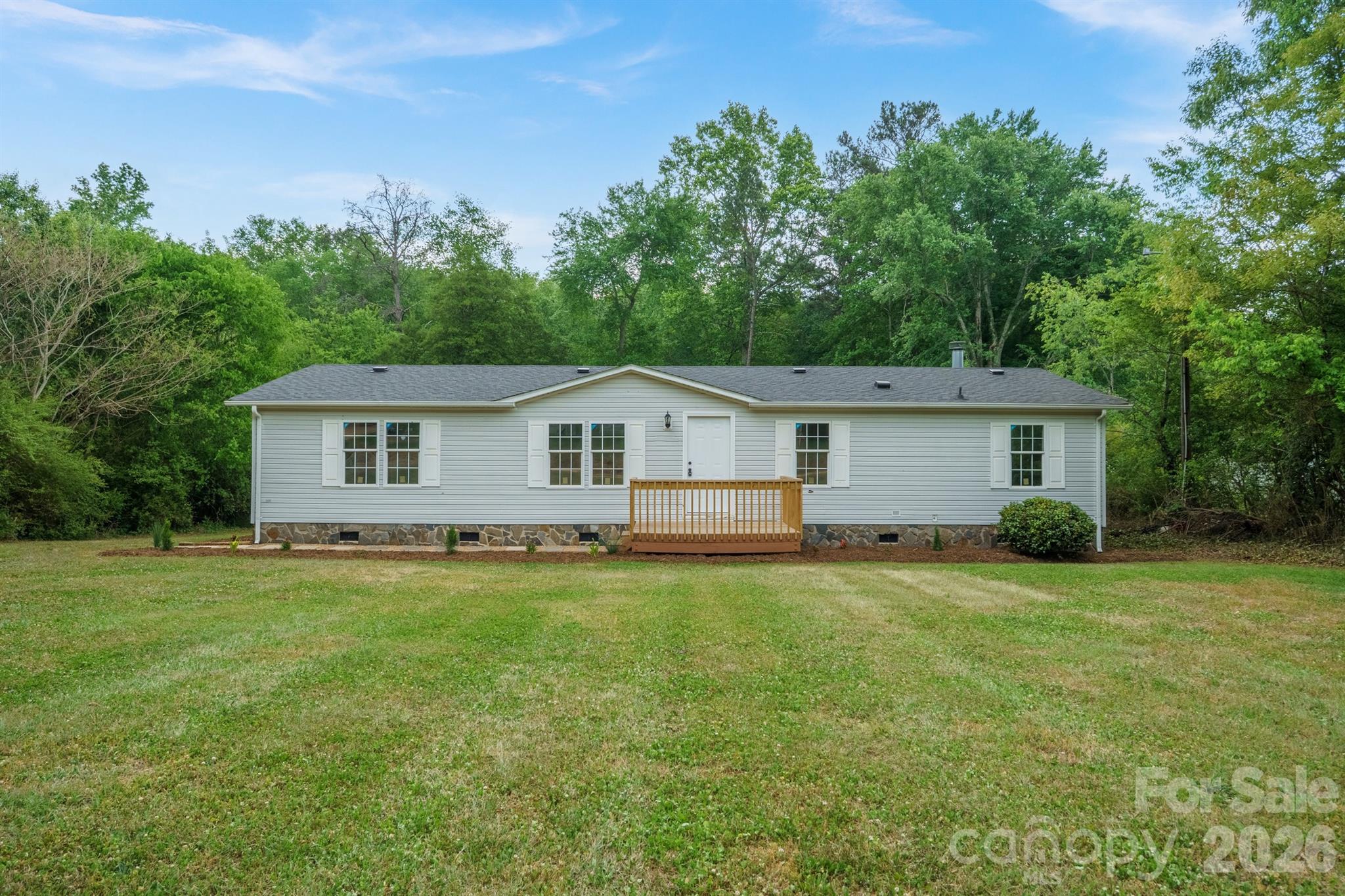 2780 Orangewood Lane Newton NC 28658