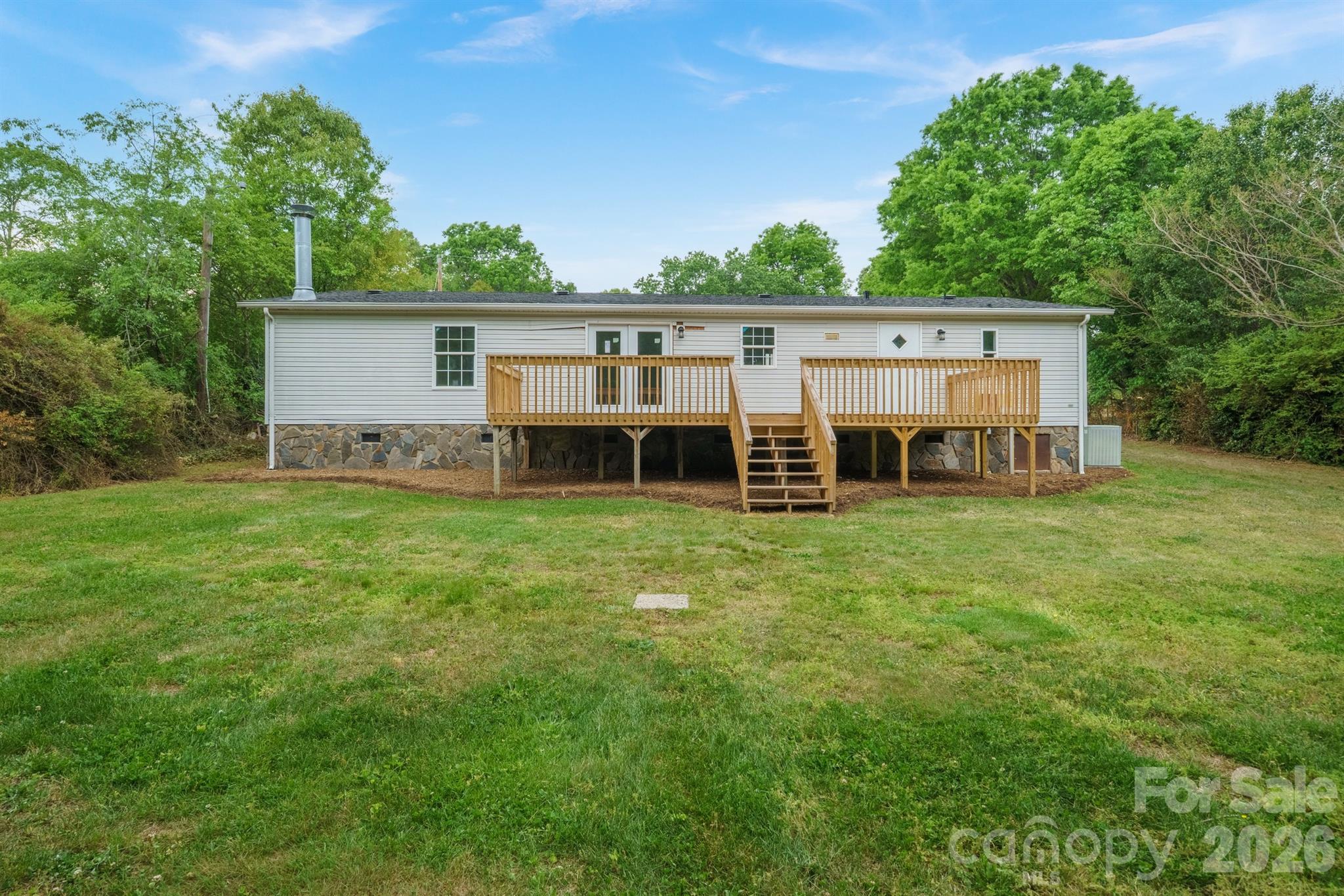 2780 Orangewood Lane Newton NC 28658