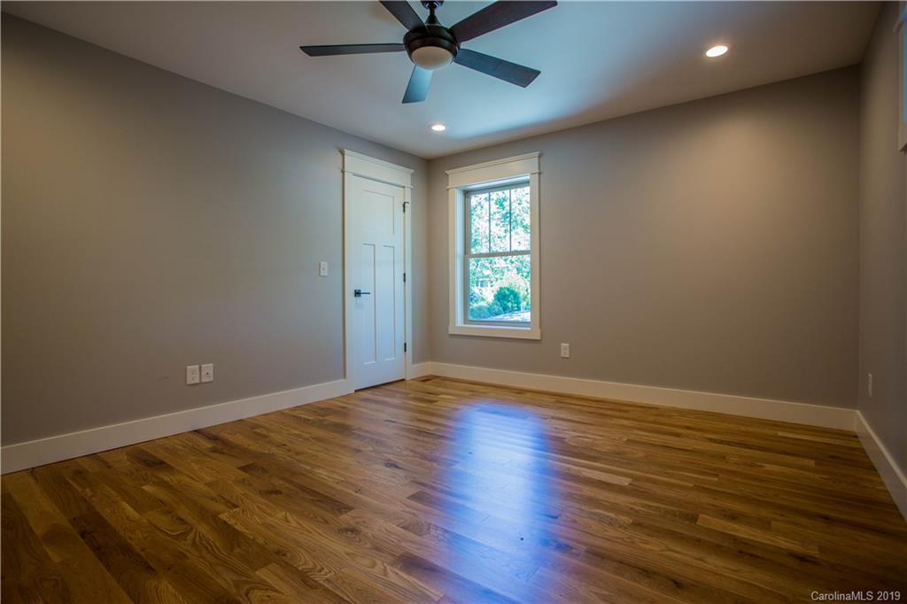 8 Wilks Street Asheville NC 28804