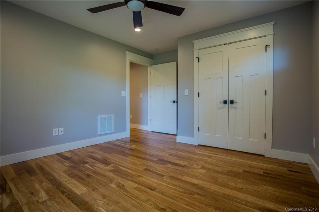 8 Wilks Street Asheville NC 28804