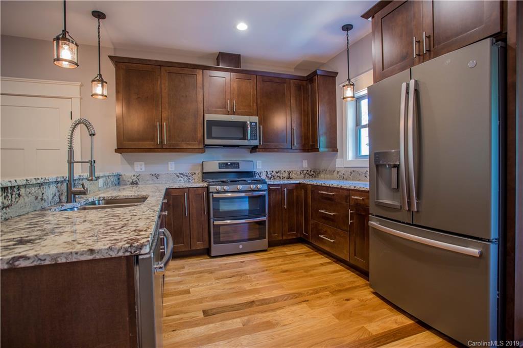 8 Wilks Street Asheville NC 28804