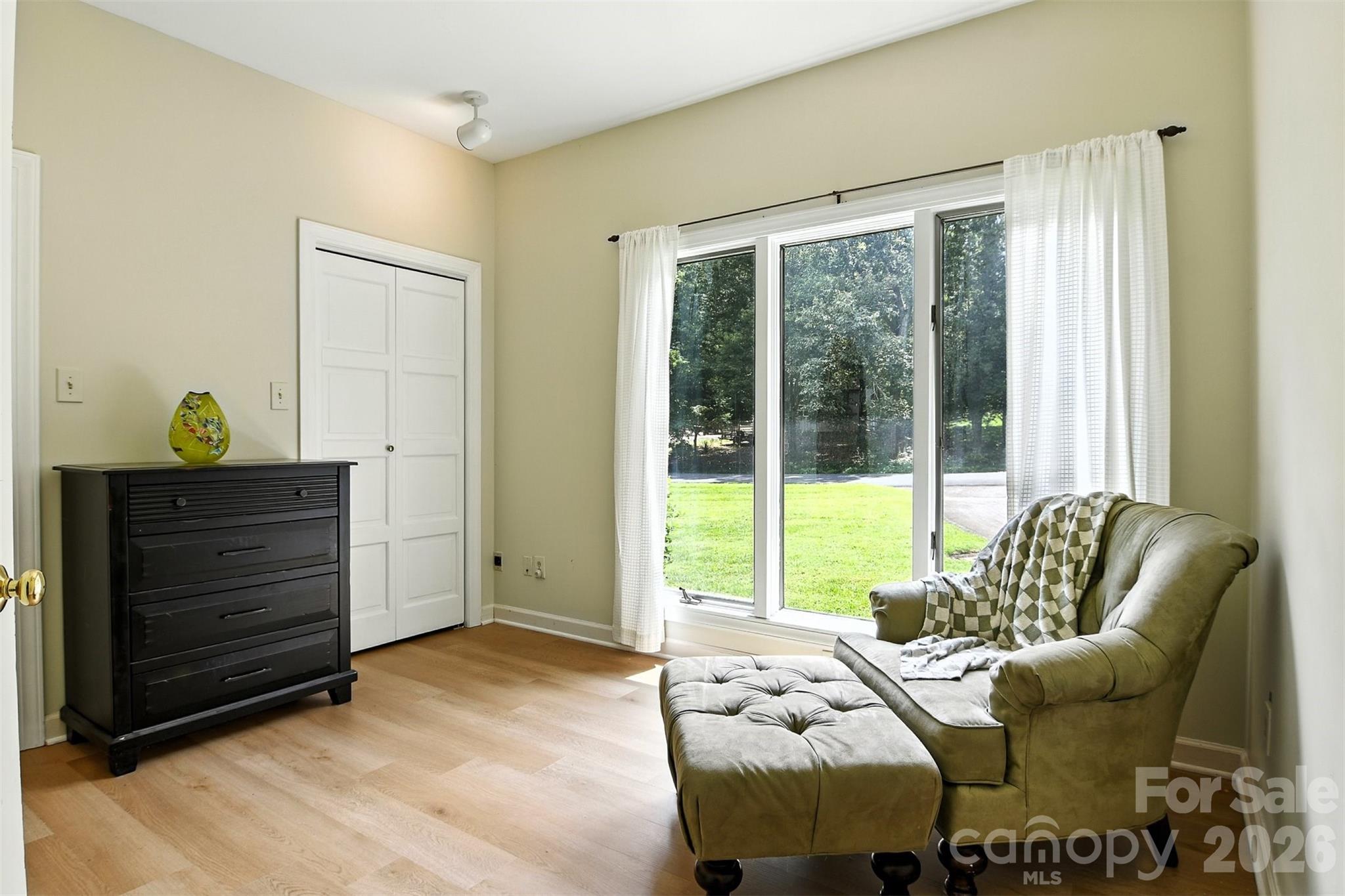 5042 Ridgeland Drive Hickory NC 28602