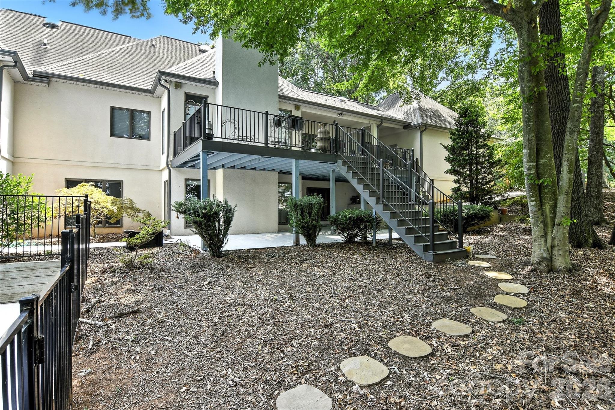 5042 Ridgeland Drive Hickory NC 28602