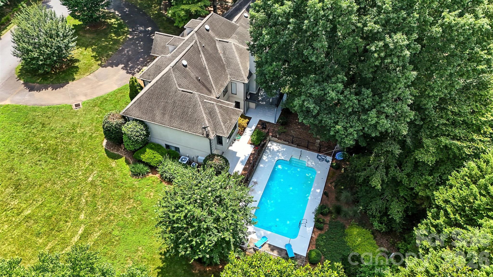 5042 Ridgeland Drive Hickory NC 28602