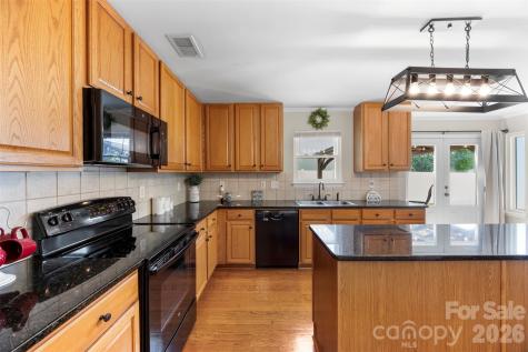 191 Pleasant Grove Lane Mooresville NC 28115