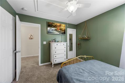 191 Pleasant Grove Lane Mooresville NC 28115