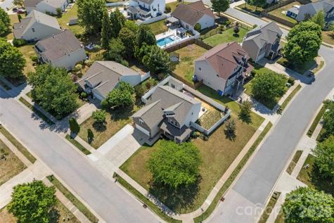 191 Pleasant Grove Lane Mooresville NC 28115