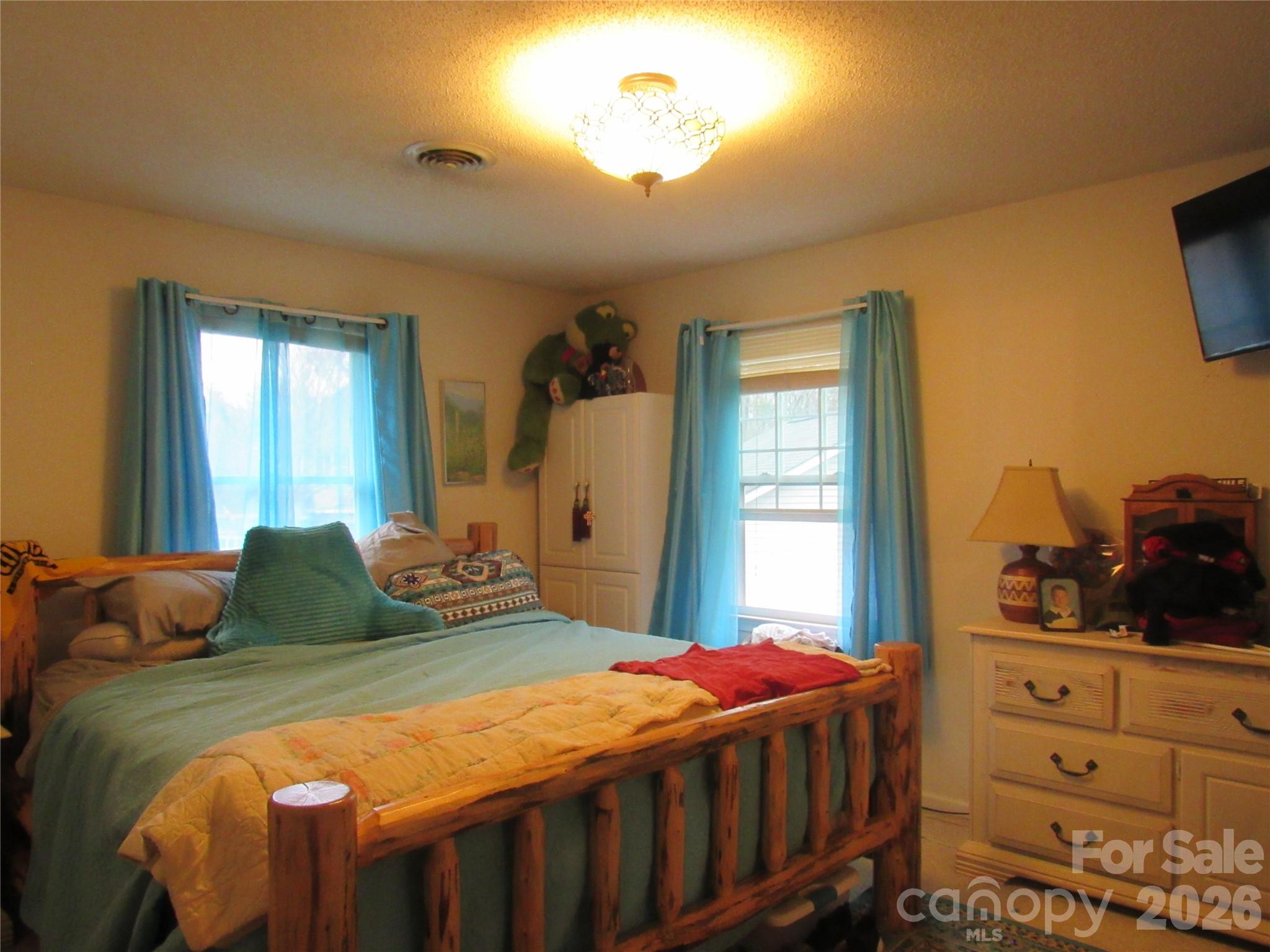 19 Westminster Drive Asheville NC 28804