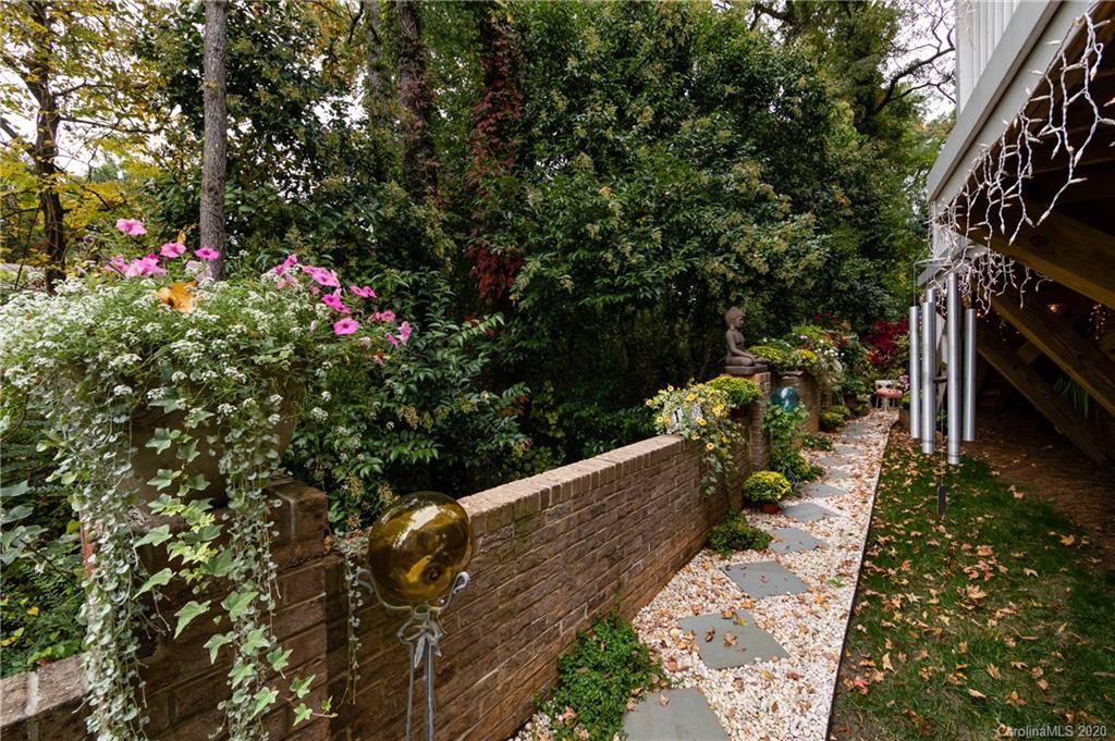 2735 Kilgo Way Charlotte NC 28205