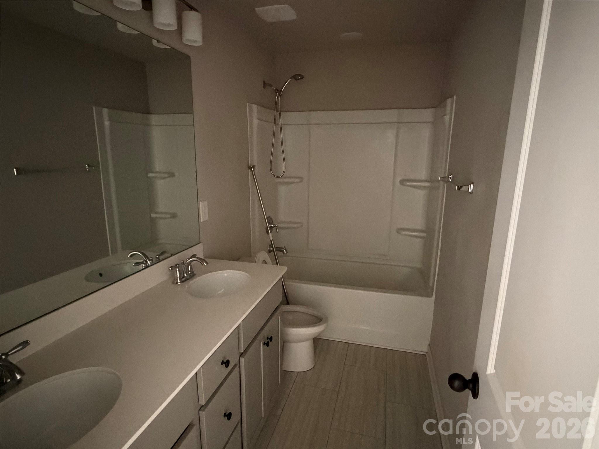 4112 Stoneygreen Lane Charlotte NC 28215