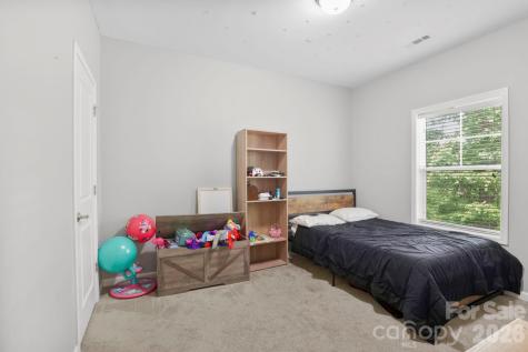 127 Cairens Ridge Drive Mills River NC 28759