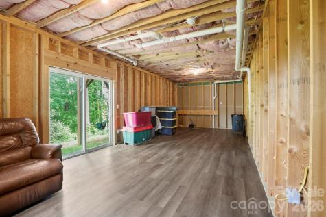 127 Cairens Ridge Drive Mills River NC 28759