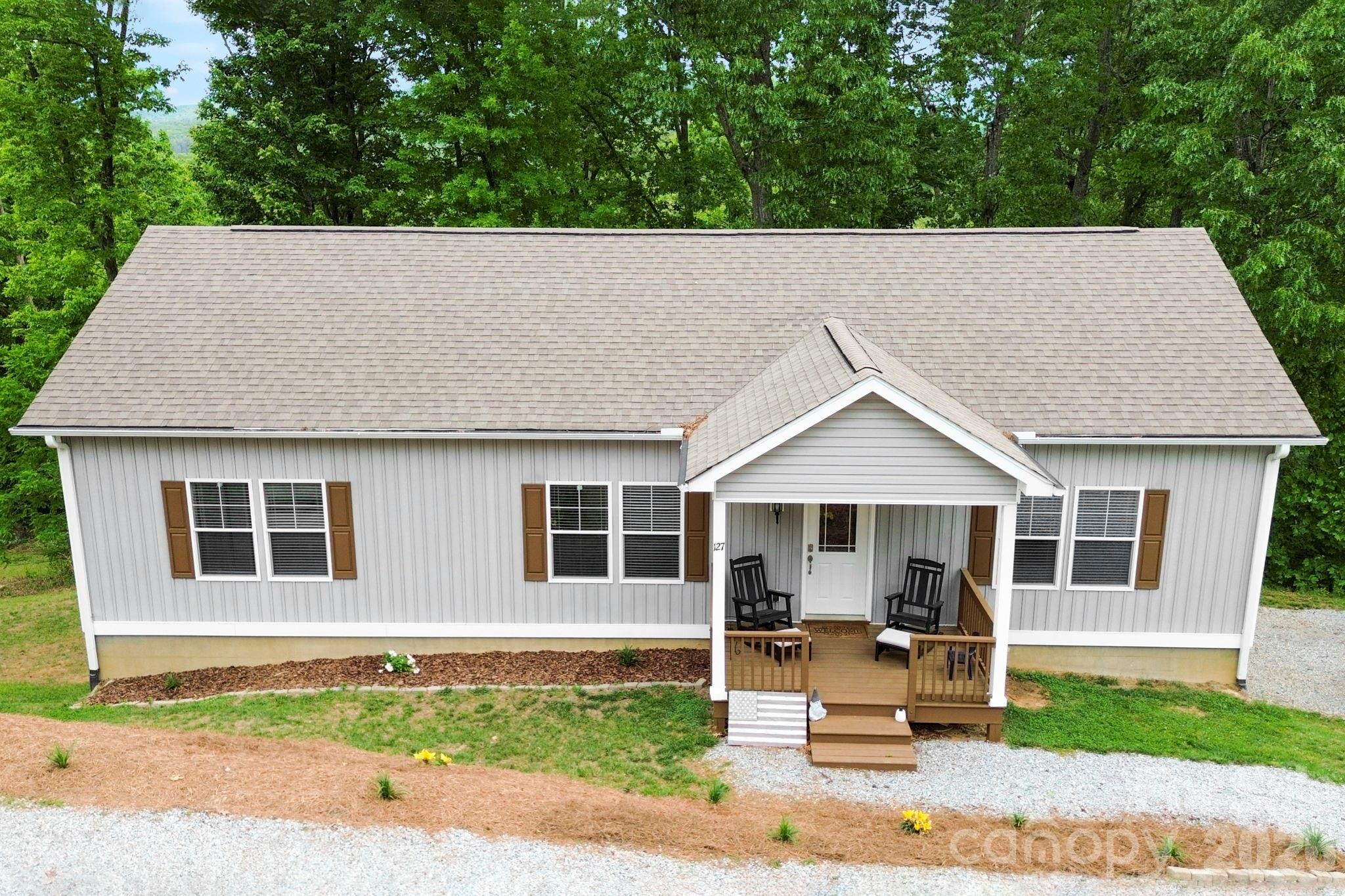 127 Cairens Ridge Drive Mills River NC 28759