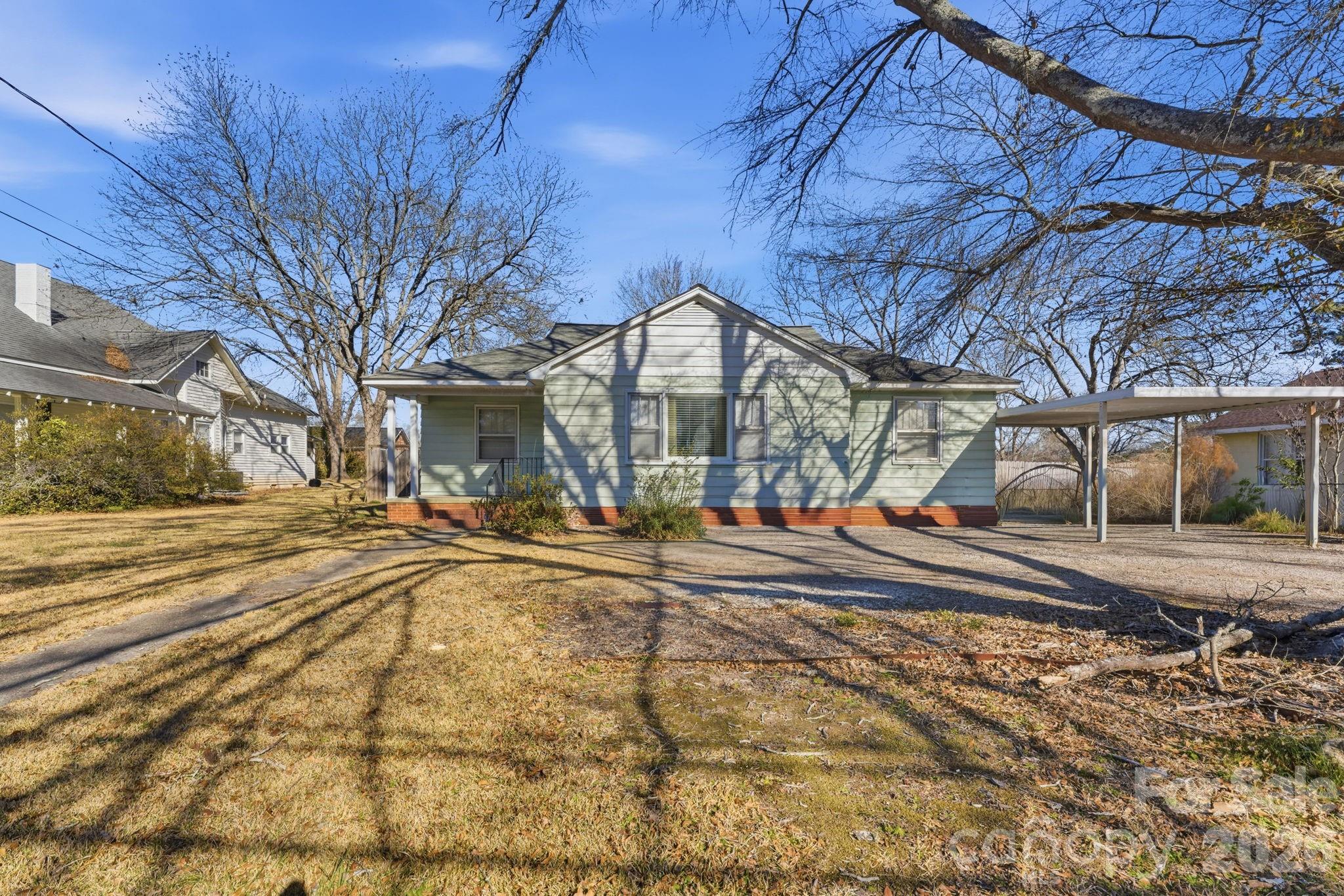 802 Chesterfield Avenue Lancaster SC 29720