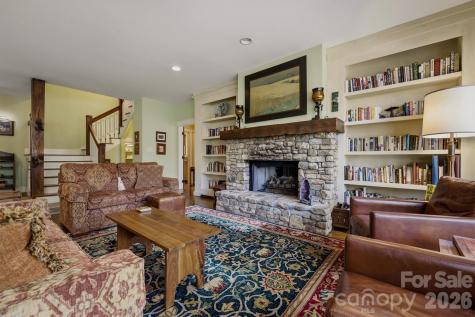 3201 Donahue Drive Nebo NC 28761