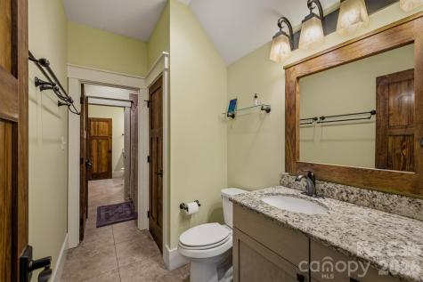 3201 Donahue Drive Nebo NC 28761