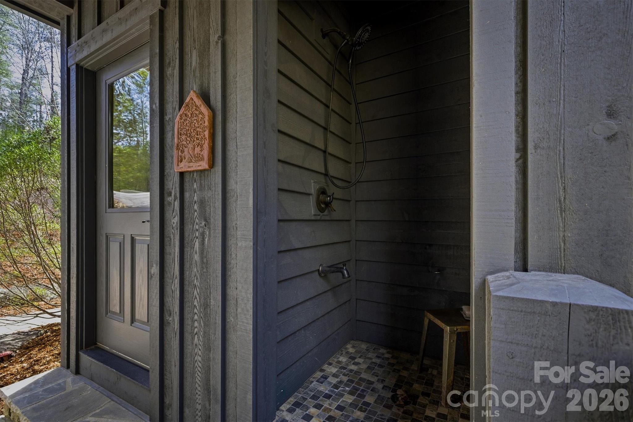 3201 Donahue Drive Nebo NC 28761