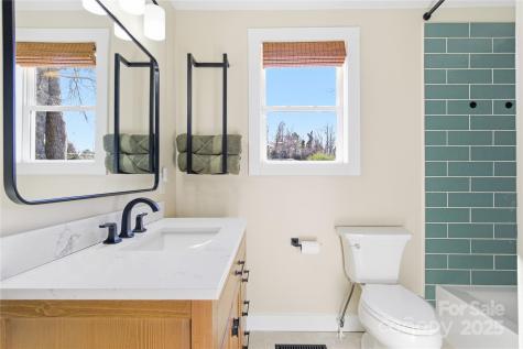 39 W Haven Drive Arden NC 28704