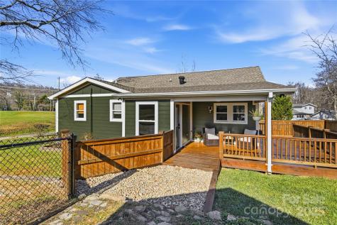 39 W Haven Drive Arden NC 28704