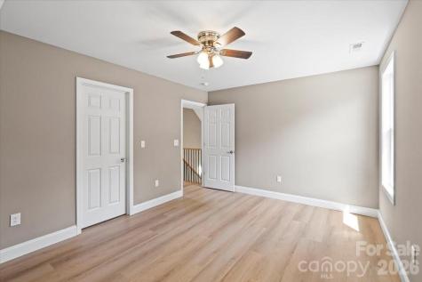 1033 12th Avenue Drive NW Hickory NC 28601