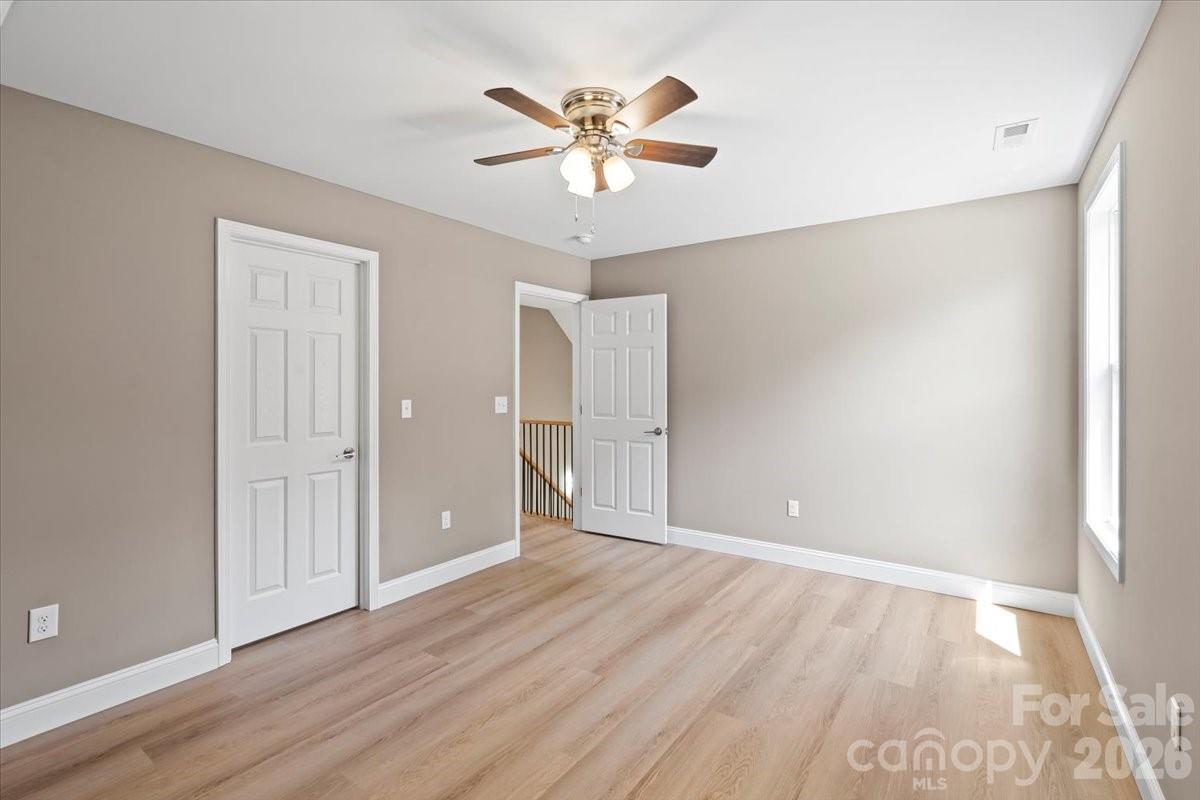 1033 12th Avenue Drive NW Hickory NC 28601