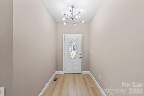 1033 12th Avenue Drive NW Hickory NC 28601