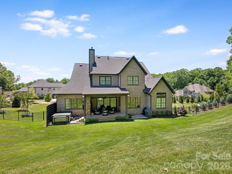 1115 Shelton Oaks Court Matthews NC 28105