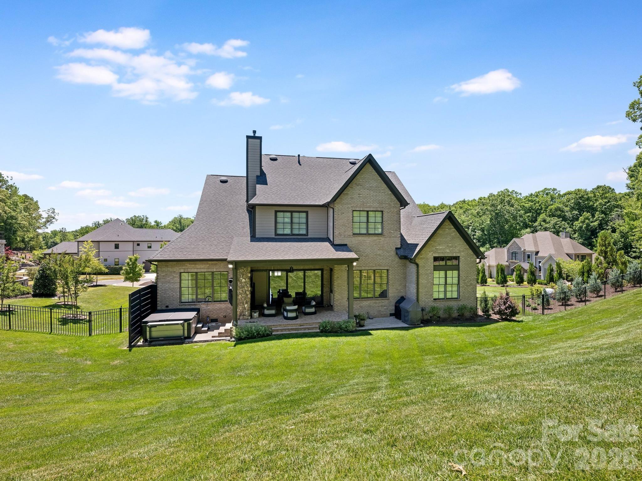 1115 Shelton Oaks Court Matthews NC 28105