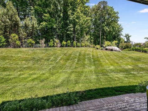 1115 Shelton Oaks Court Matthews NC 28105