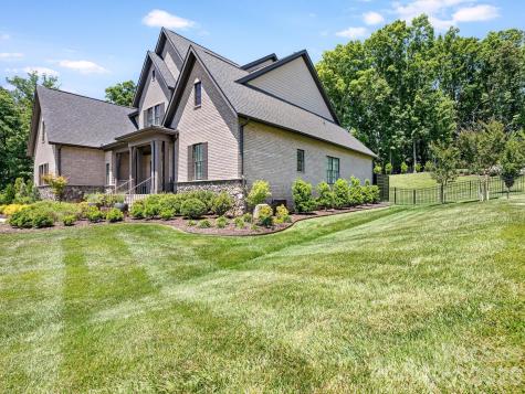 1115 Shelton Oaks Court Matthews NC 28105