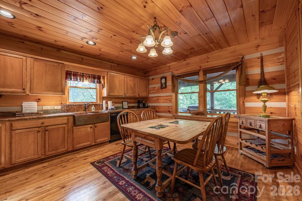 197 Woodby Ridge Road Vilas NC 28692