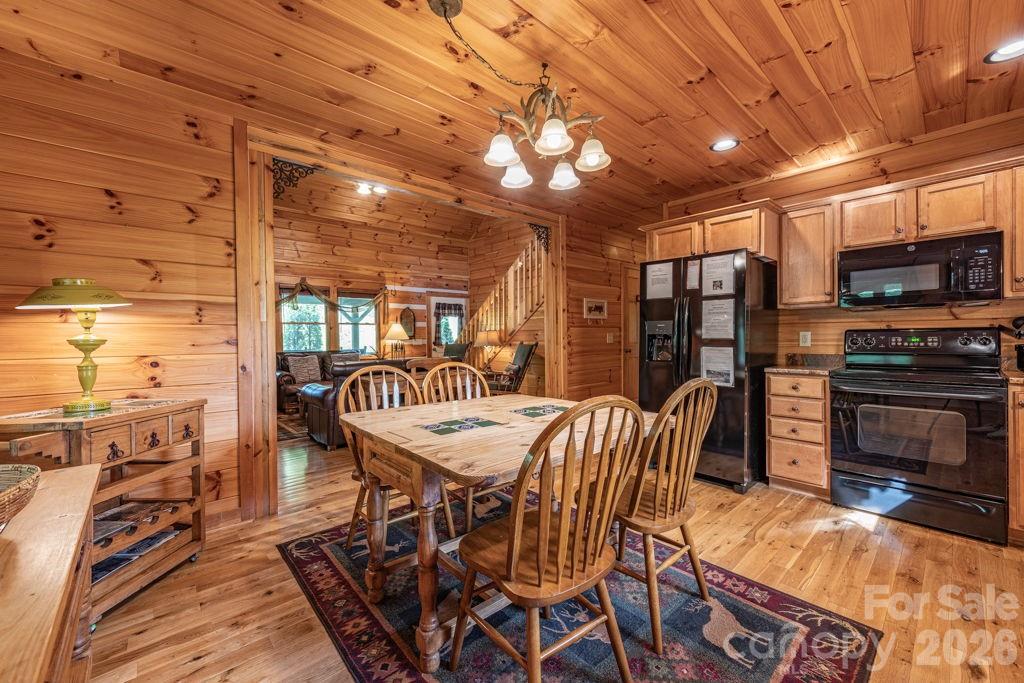 197 Woodby Ridge Road Vilas NC 28692