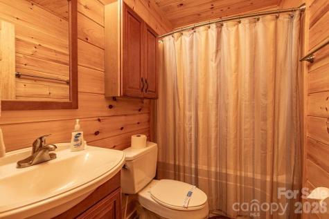 197 Woodby Ridge Road Vilas NC 28692