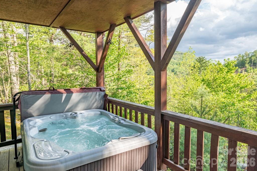 197 Woodby Ridge Road Vilas NC 28692