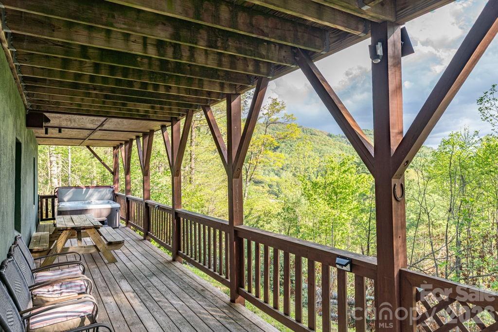 197 Woodby Ridge Road Vilas NC 28692