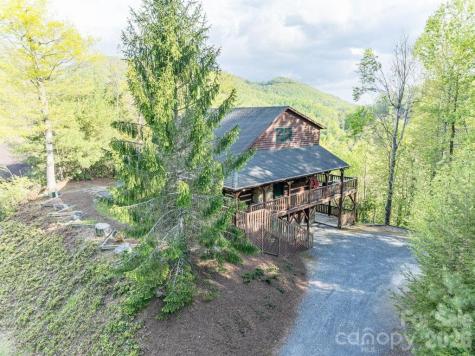 197 Woodby Ridge Road Vilas NC 28692