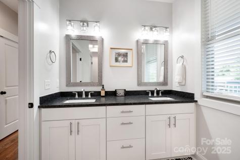 11 Elkmont Drive Asheville NC 28804