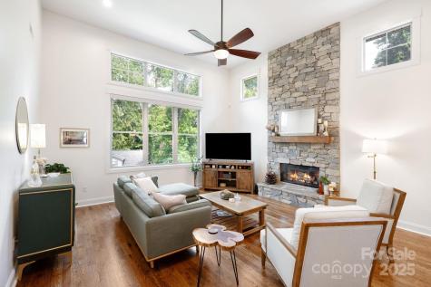 11 Elkmont Drive Asheville NC 28804