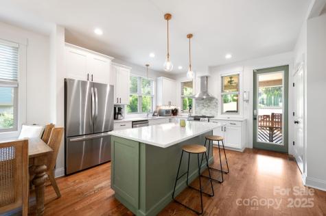 11 Elkmont Drive Asheville NC 28804