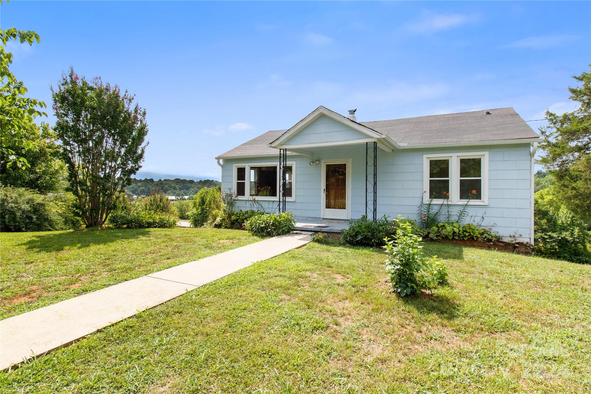1288 Jupiter Road Weaverville NC 28787